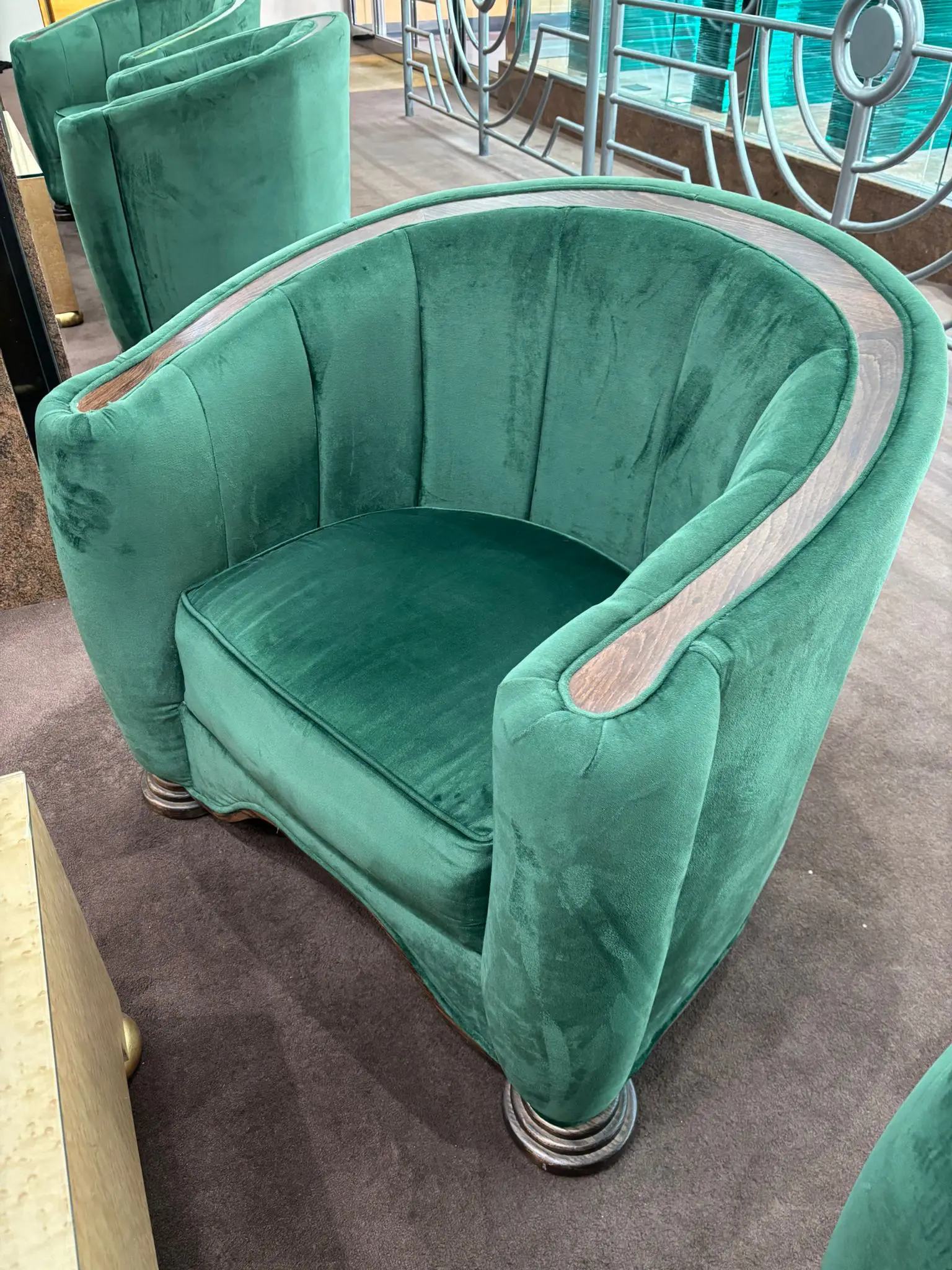 10 x Stylish Art Deco Green Velvet Armchair