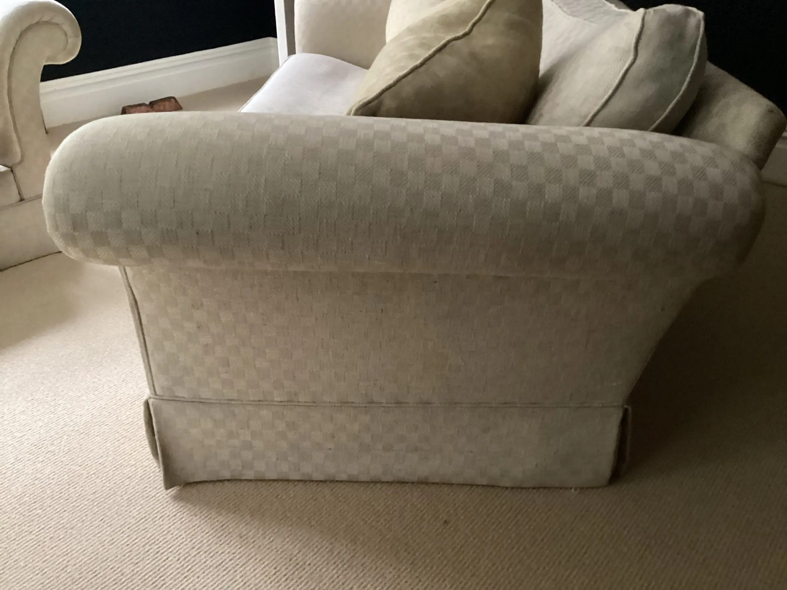 2 Duresta oatmeal Waldorf Grand 3 Seater Sofas