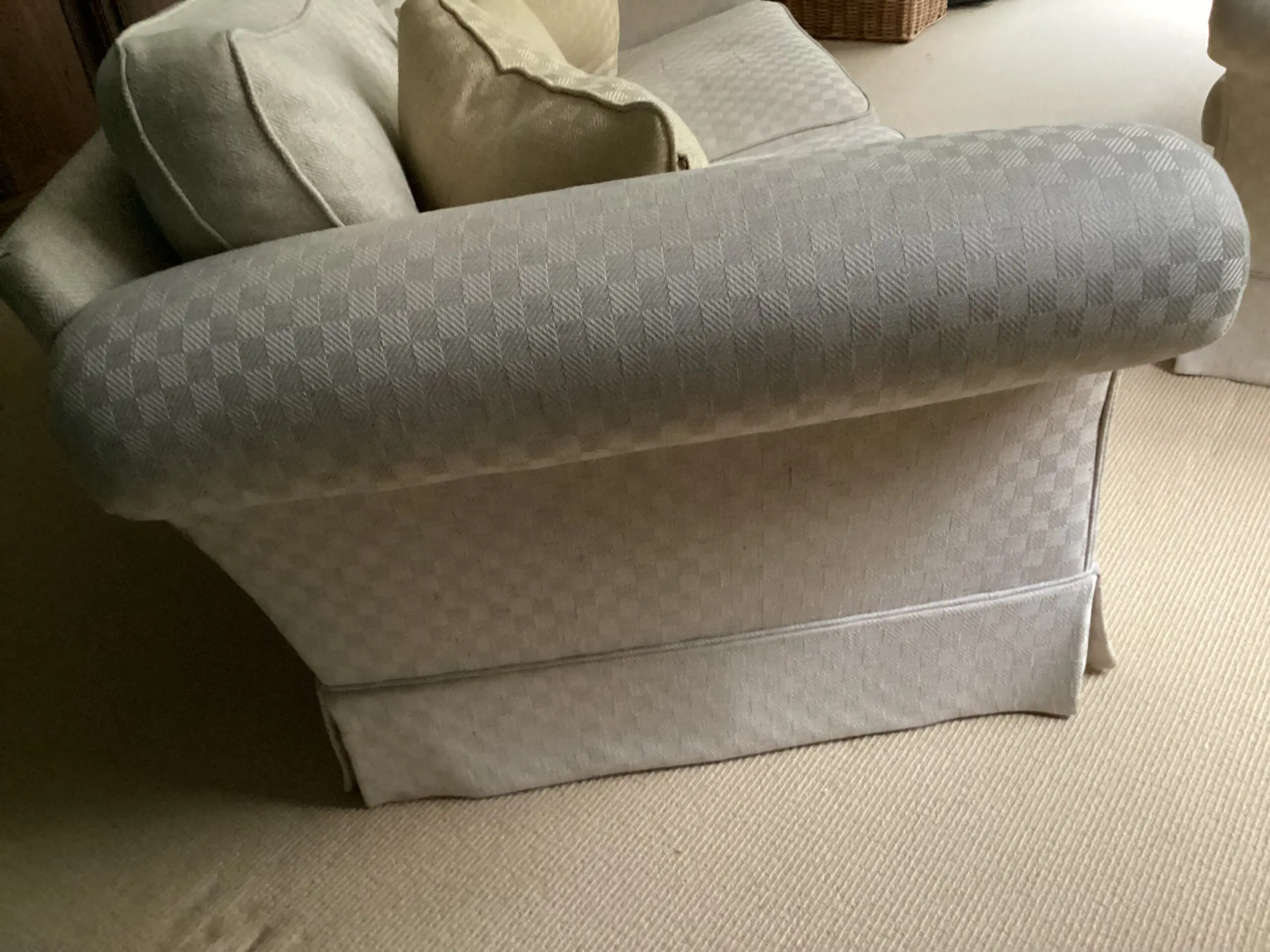 2 Duresta oatmeal Waldorf Grand 3 Seater Sofas