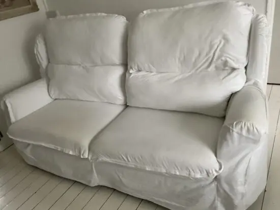 HSL UNIQUE 2.5 seater sofa. Loose covers, plus base fabric!