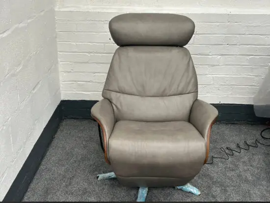 DFS Hadria power heat & massage recliner chair