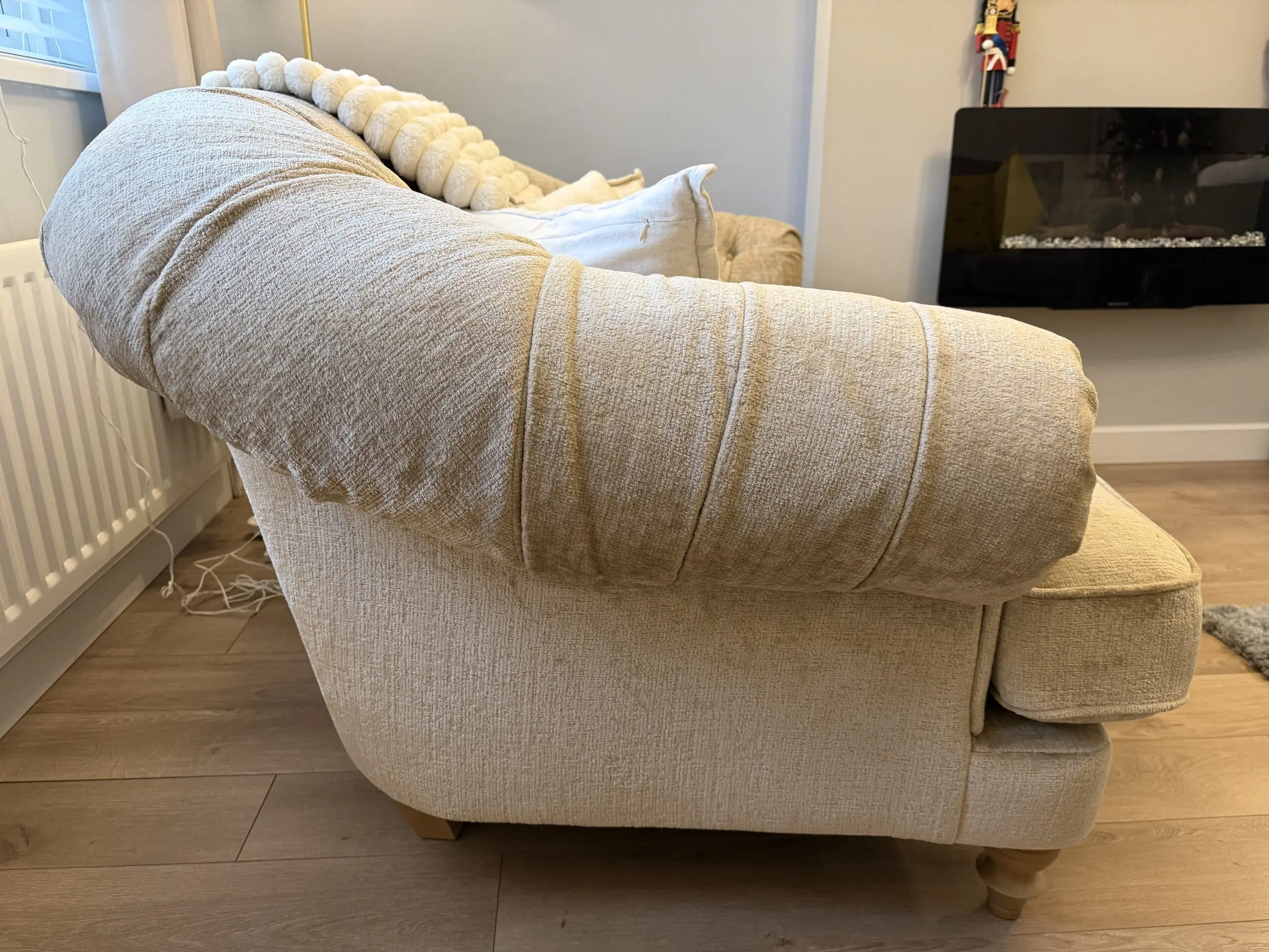 Next Gosford Il Firmer Sit Snuggle Chair