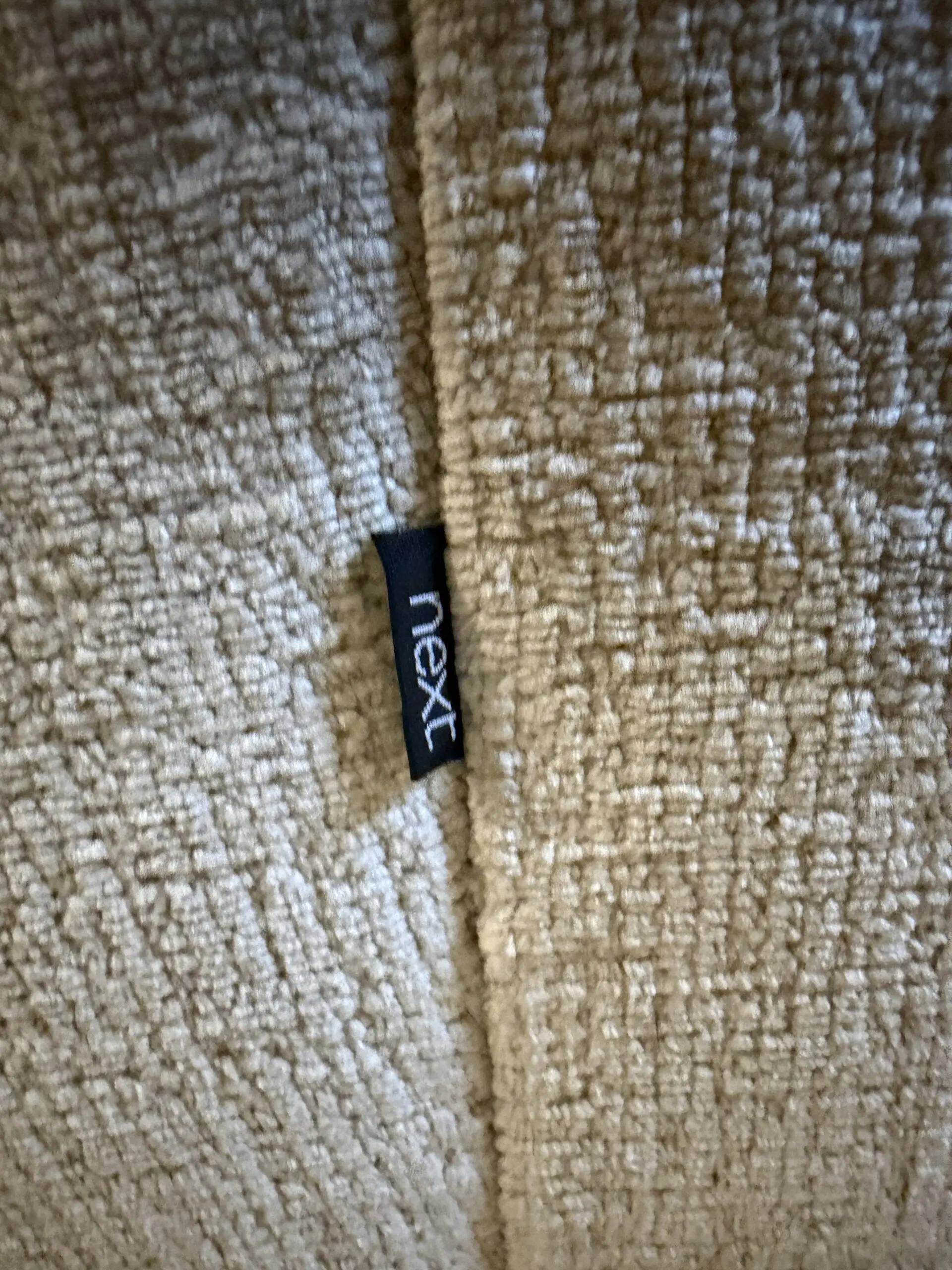 Next Gosford Il Firmer Sit Snuggle Chair