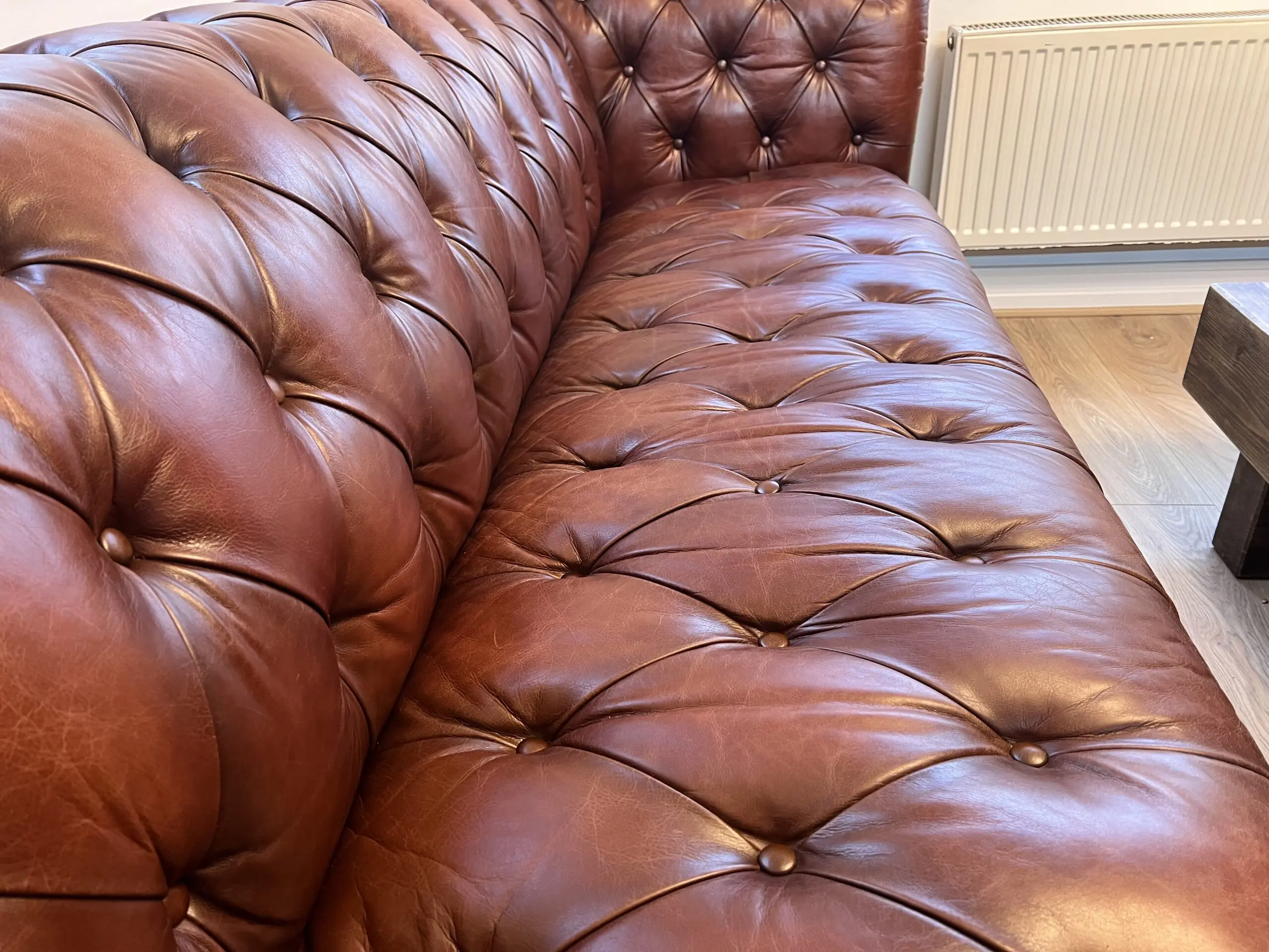 Balmoral Vintage Tabac Leather 4-Seater Sofa – Housing Units