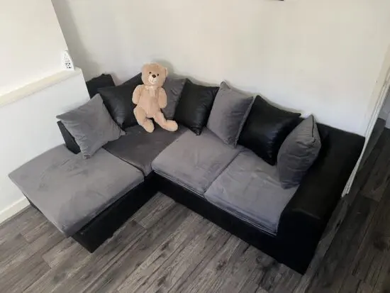 Corner Sofa Sale Alert! Modern Black & Grey - Used Like New