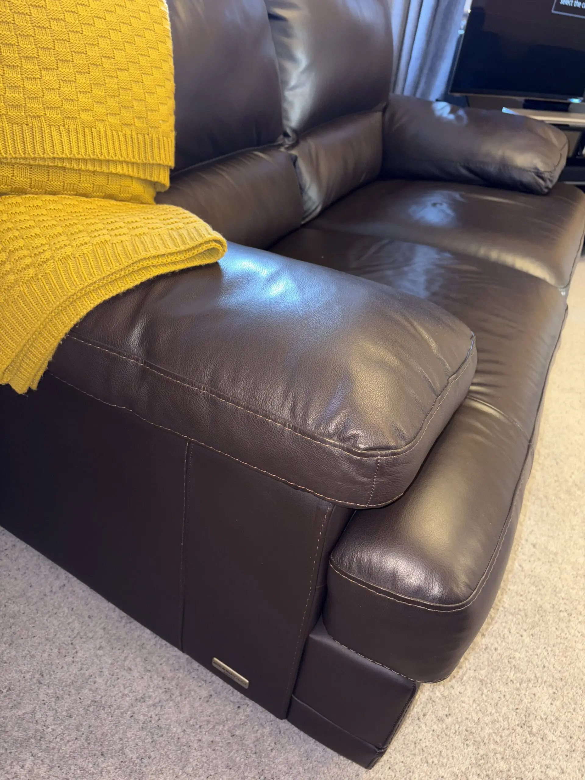 DFS 3 piece Leather Suite.