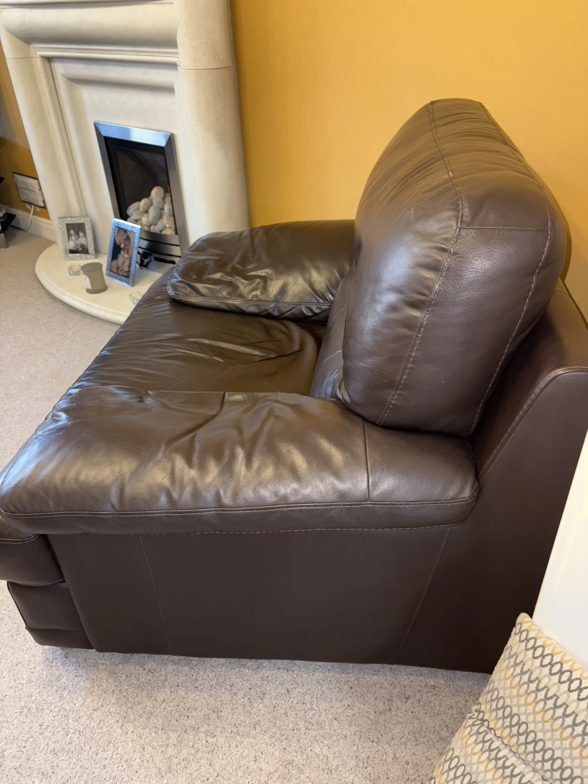 DFS 3 piece Leather Suite.