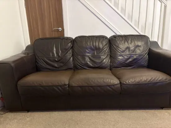 Dark brown 2 & 3 seater leather sofa