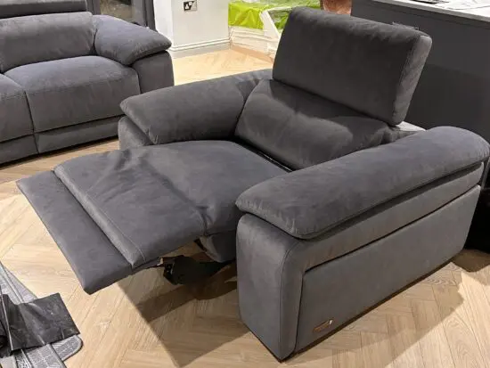 **BRAND NEW BARGAIN** SCS Riolo Power Recliner Chair