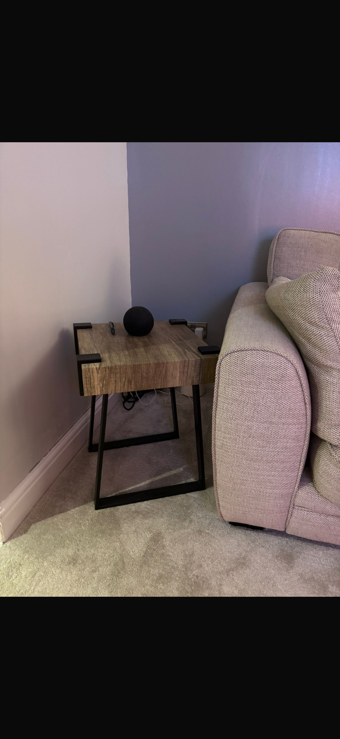 4 and 2 seater sofa set including footstool and pillows