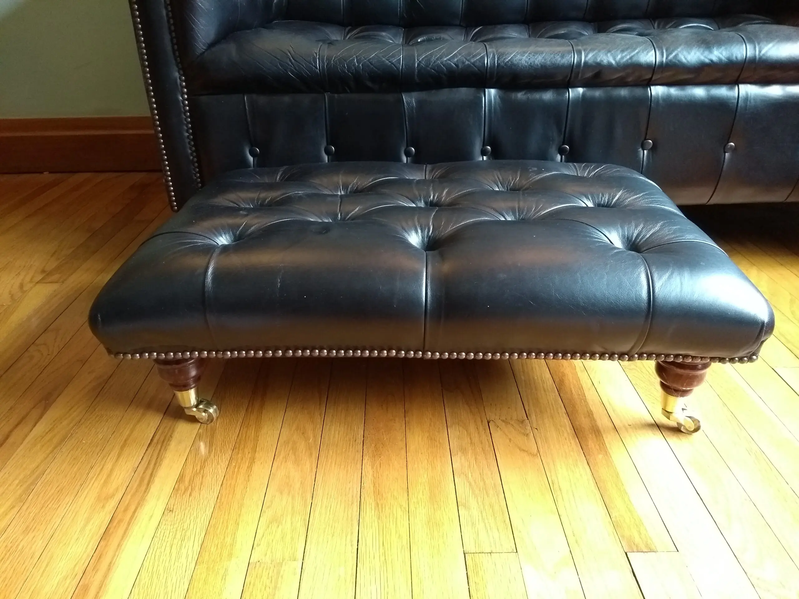 Chesterfields of England Black Antique Leather 3-Seater Sofa, x2 Club Chairs and Footstool