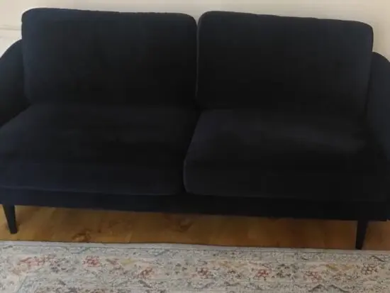 Snug “Rebel” 3-Seater Sofa – Navy Velvet – Excellent Condition