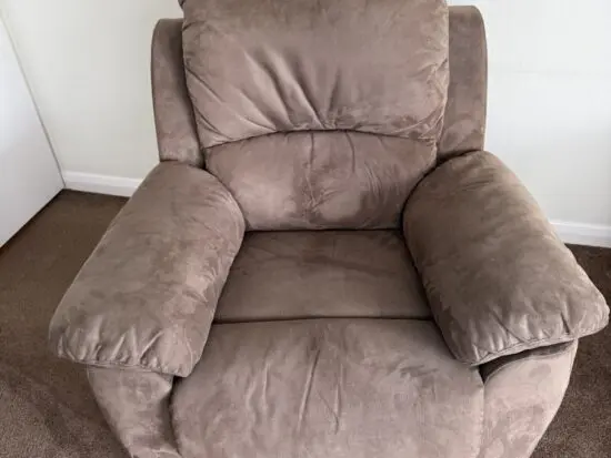 Recliner armchair