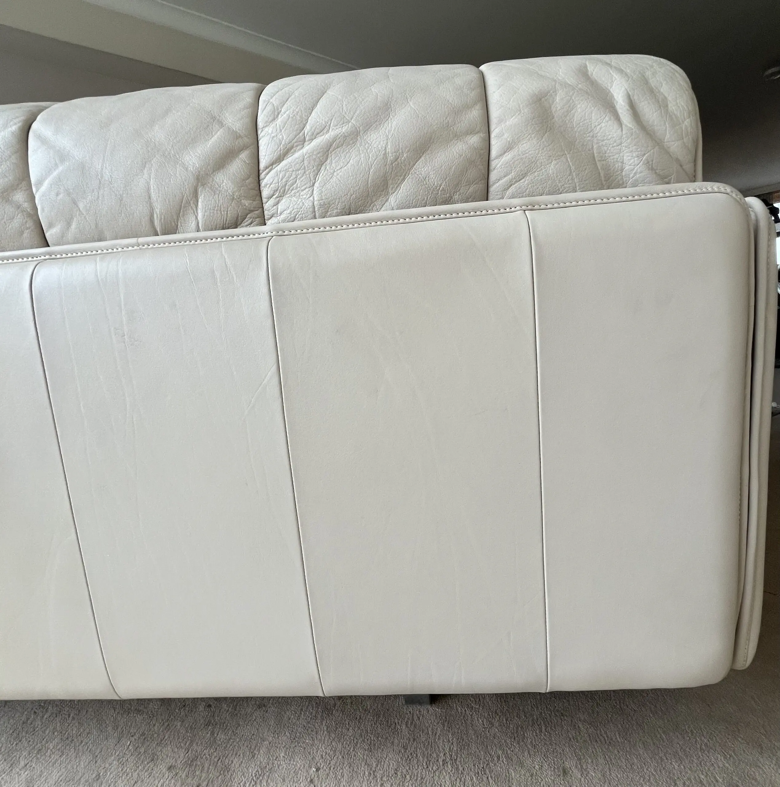 3 seater sofa bed in cream/ivory leather