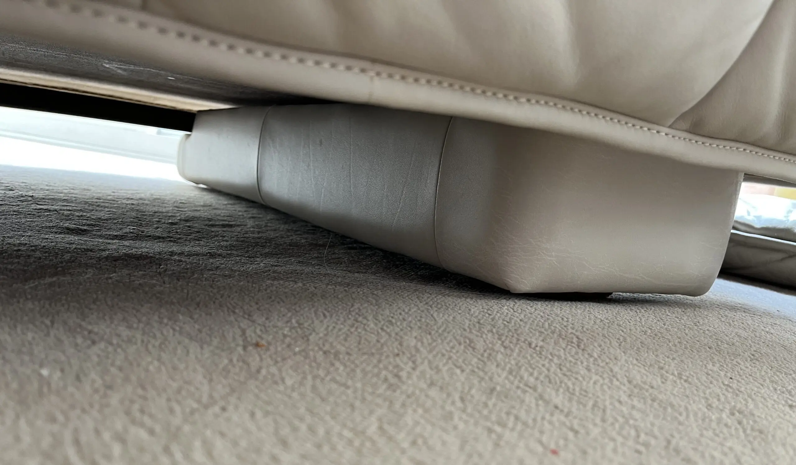 3 seater sofa bed in cream/ivory leather