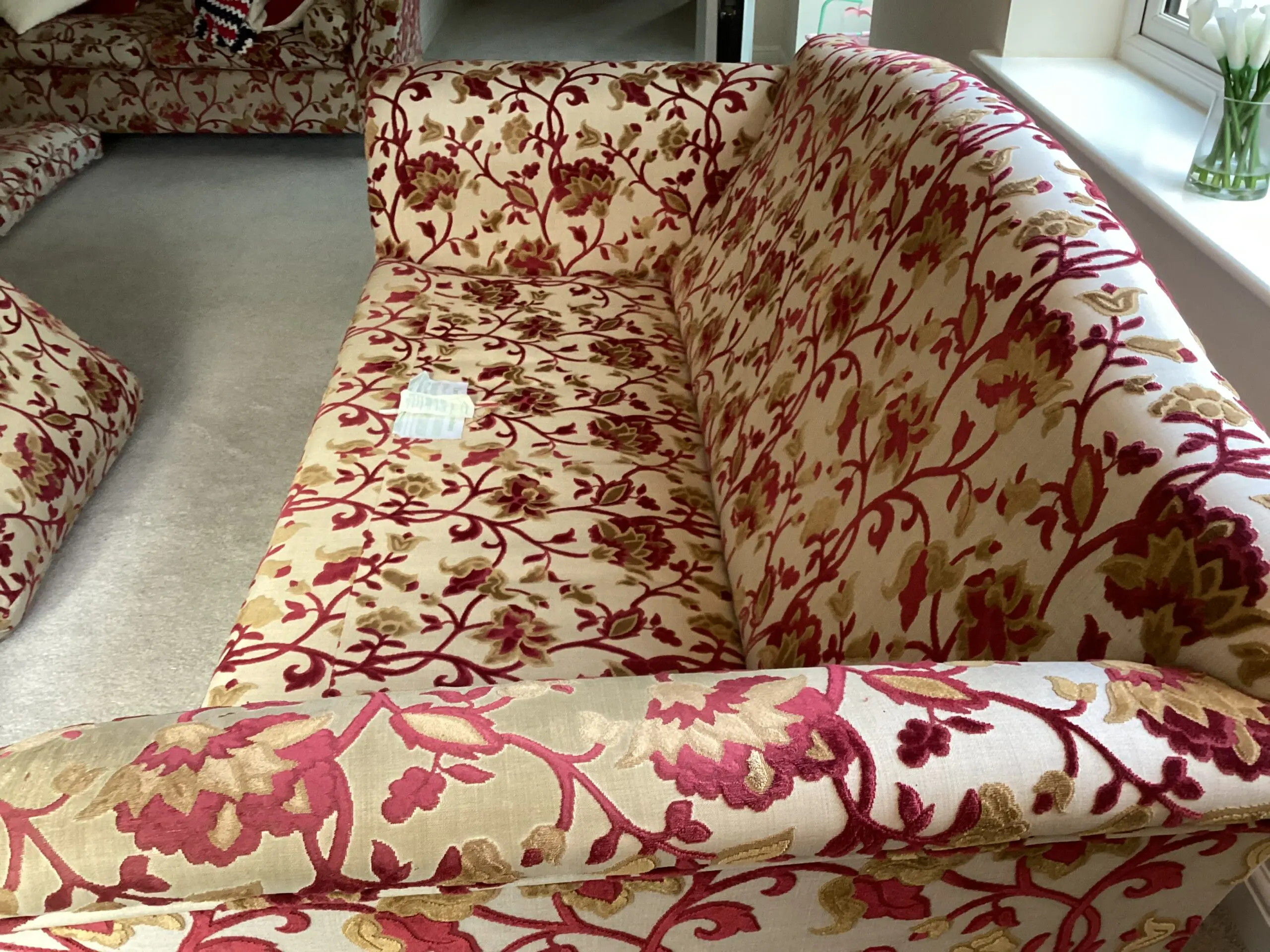 Derwent Hand Crafted Upholstery .