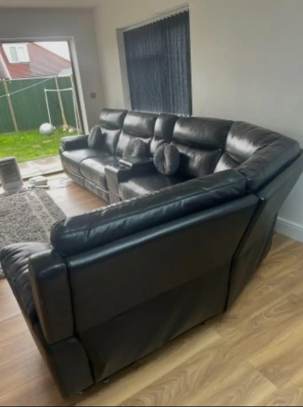 DFS Trek Black Leather Sofa – Premium Quality, £2,000
