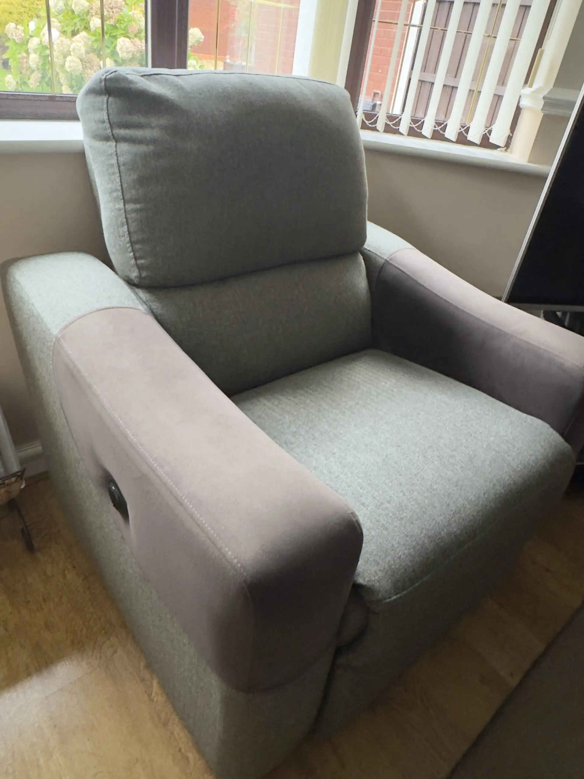 X2 3 seater sofa x1 armchair and x1 footstool