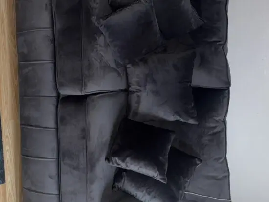 Brand new Layla sofa set