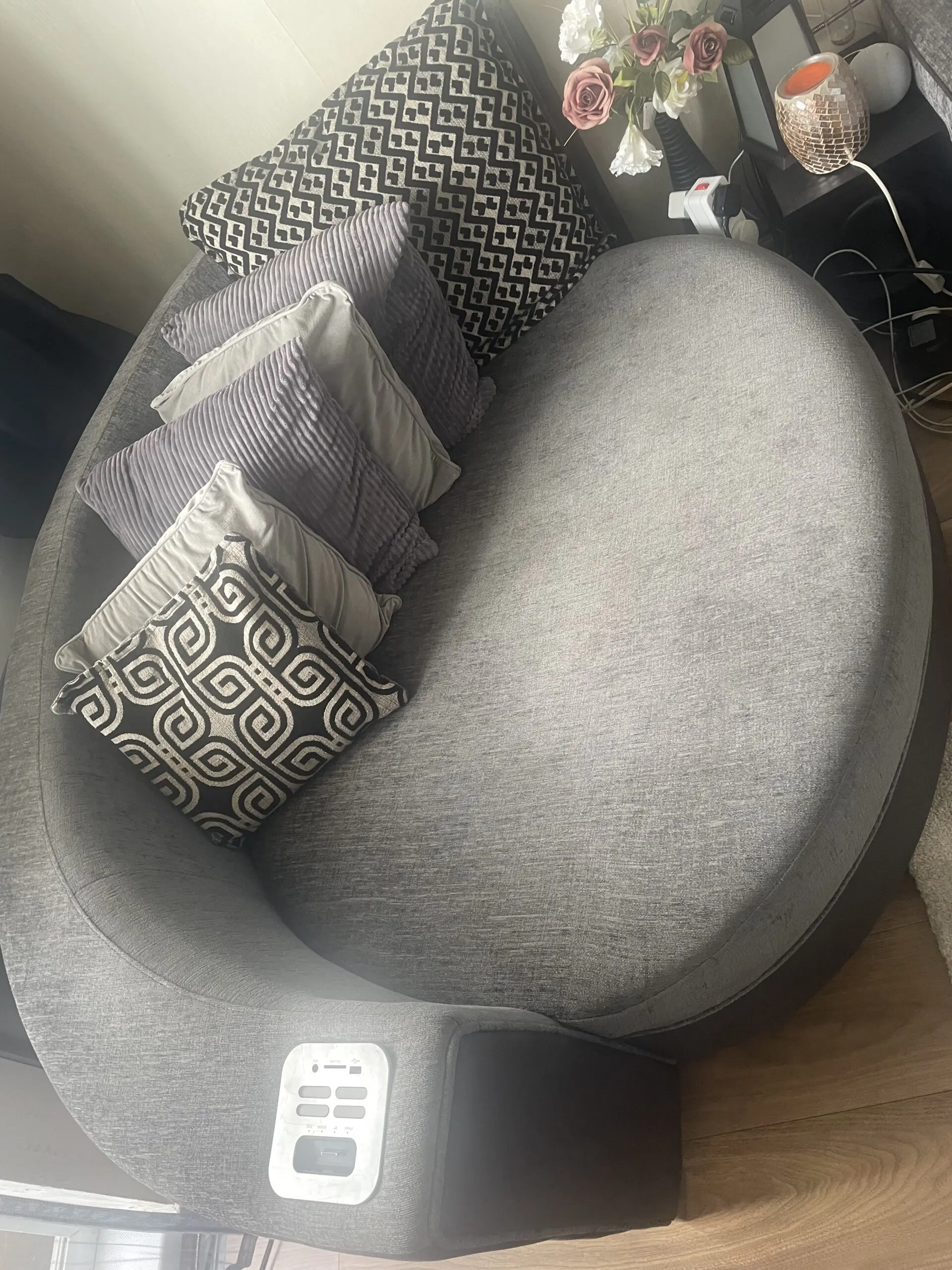 Dfs 3 piece sofa set.