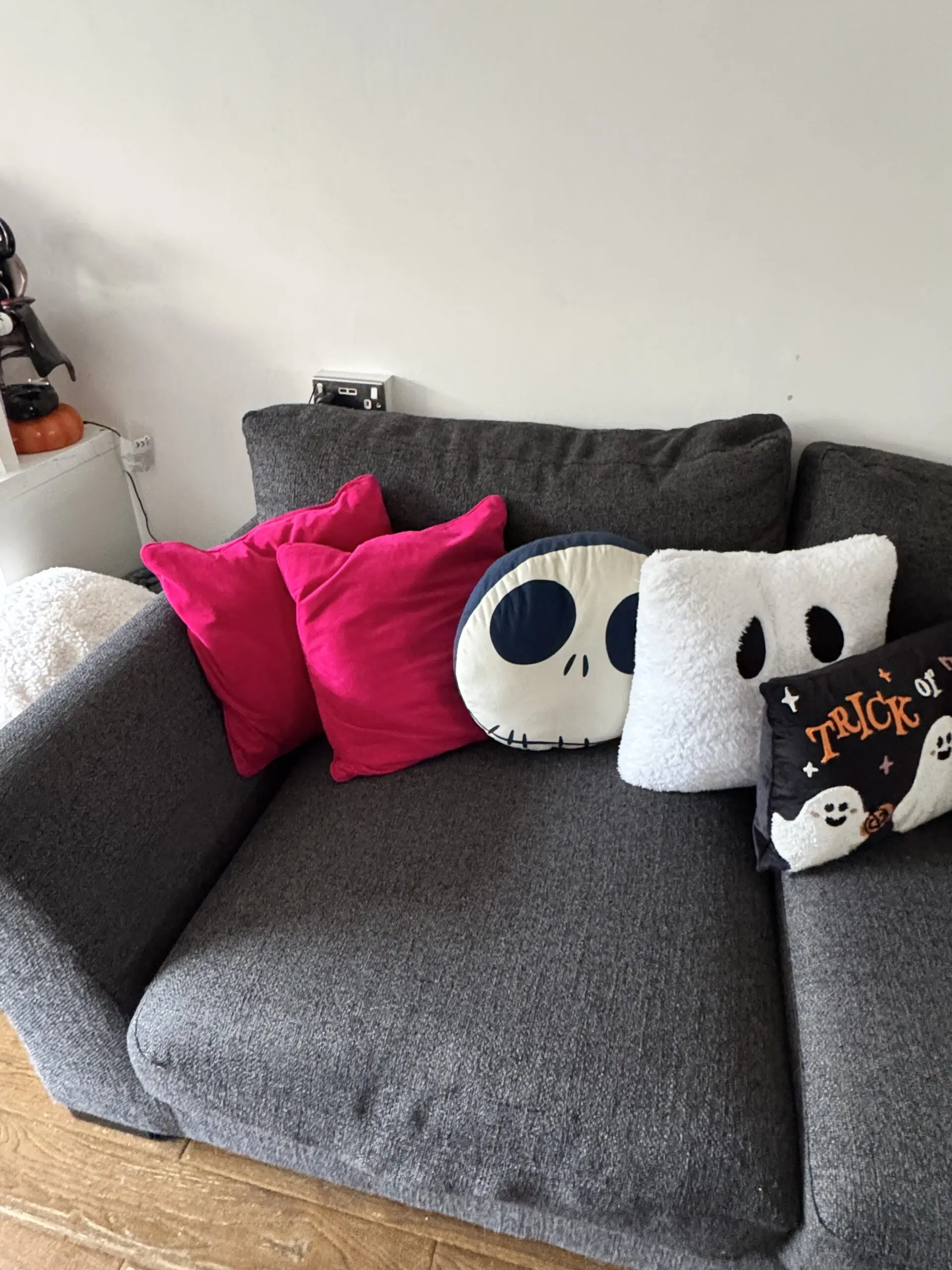 Barker & Stonehouse - Grey L-Shaped Sofa