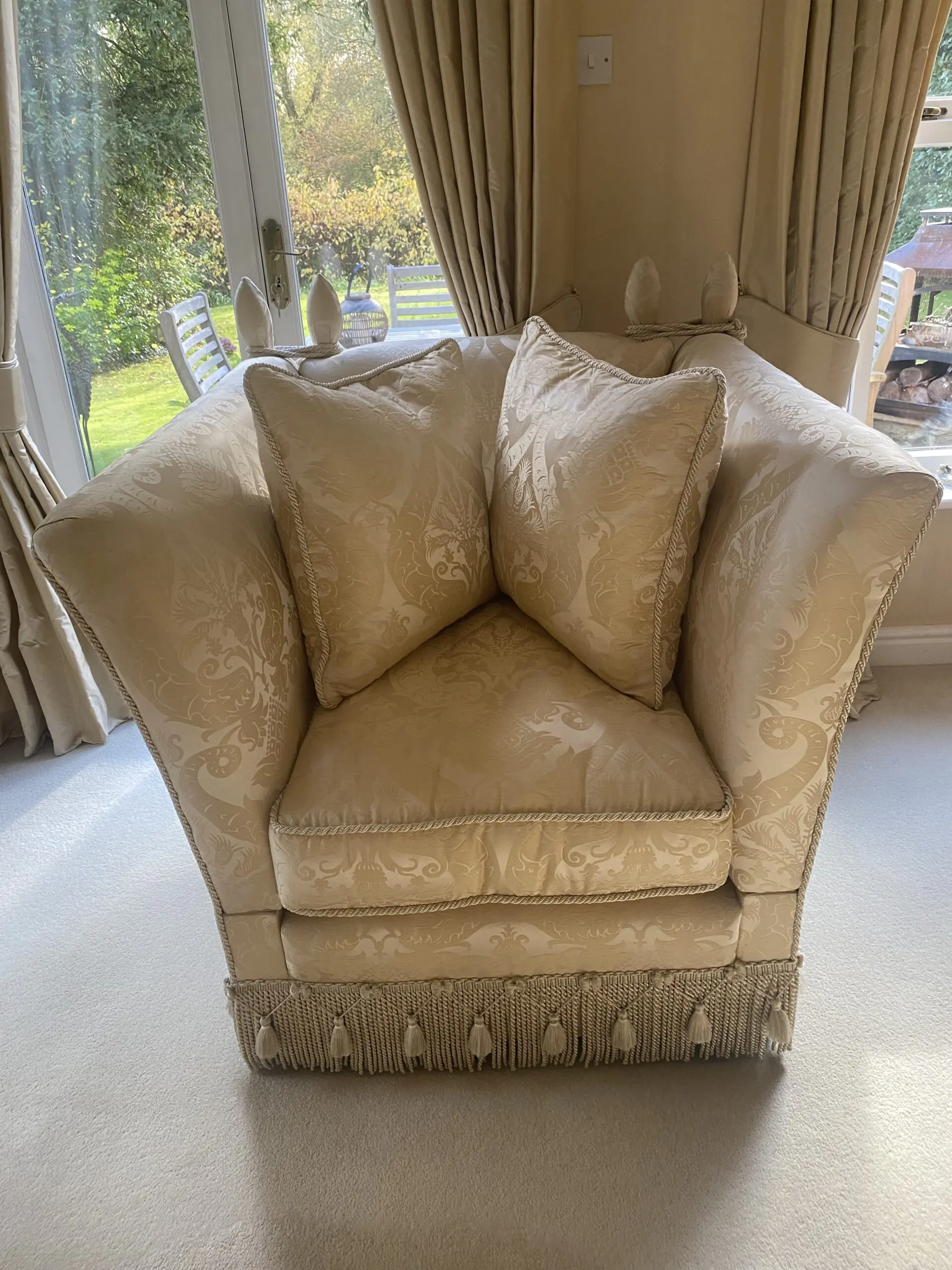 Parker and Farr Luxury Yellow/Beige Silk Sofa Set in Immaculate Condition