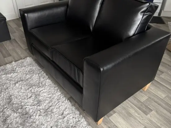 Chesterfield-Style 2 Seater Sofa – Black PU Faux Leather