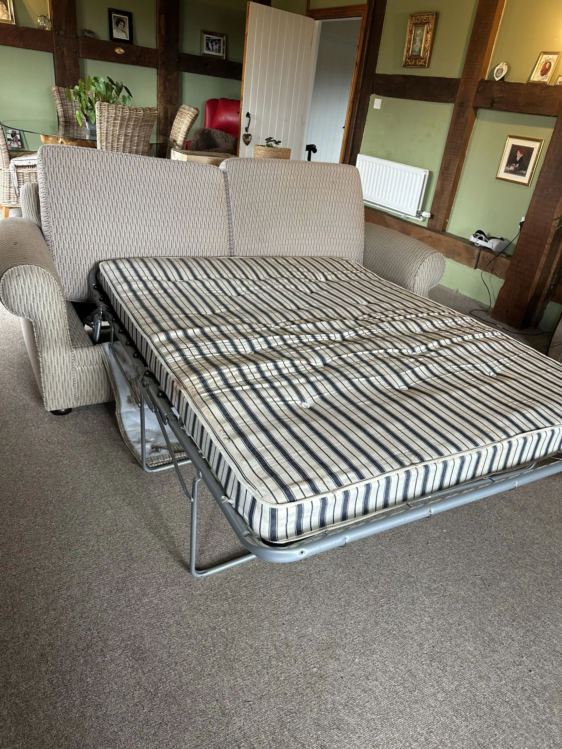 Deep Large Sofa bed - Perfect for Snuggling Up!