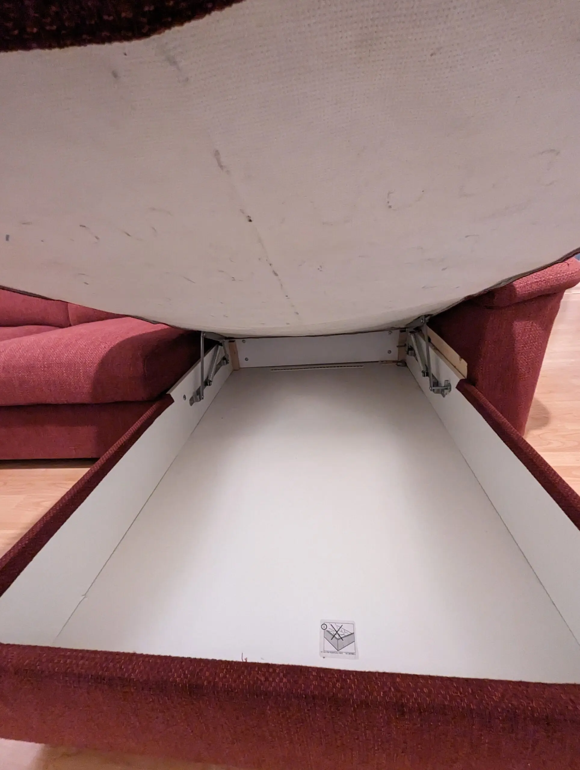 3 Seater corner sofa with storing space