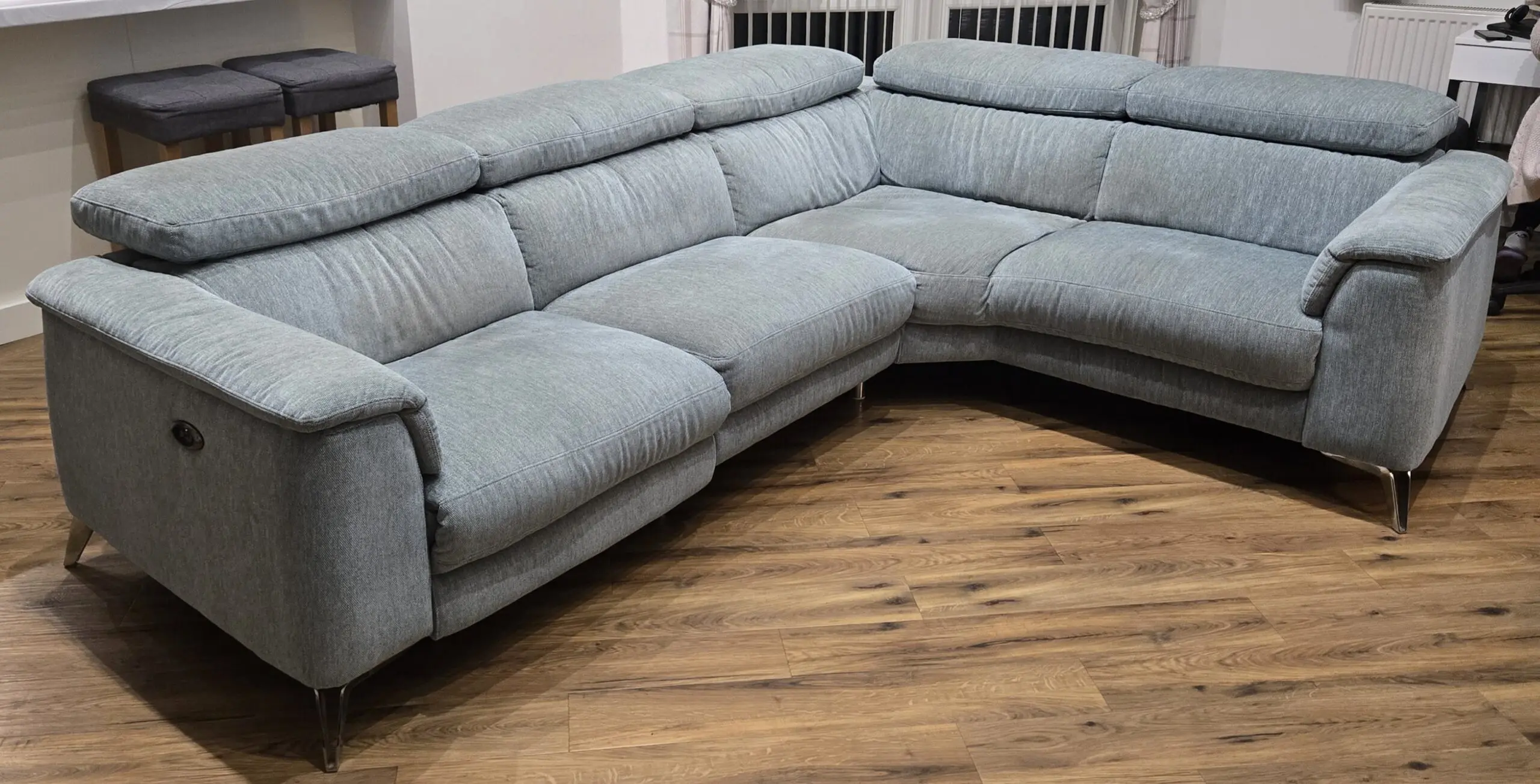 Left hand corner sofa in Teal, 4 seater with battery powered recliner plus footstool in same colour / fabric