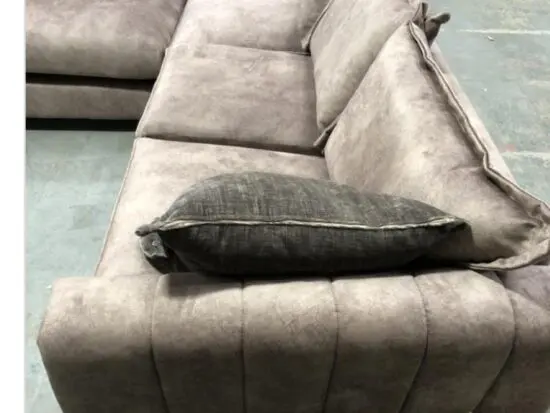 DFS 4 SEATER L SHAPED SOFA IN GREY TEXTURED FABRIC WITH MATCHING CUSHIONS