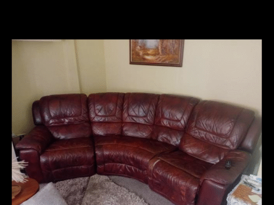 Recliner sofa 4 seater + 1 seater