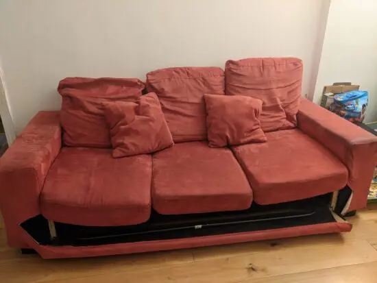 Sarteano 3 seater Blush Red Sofa with Som'toile bed frame