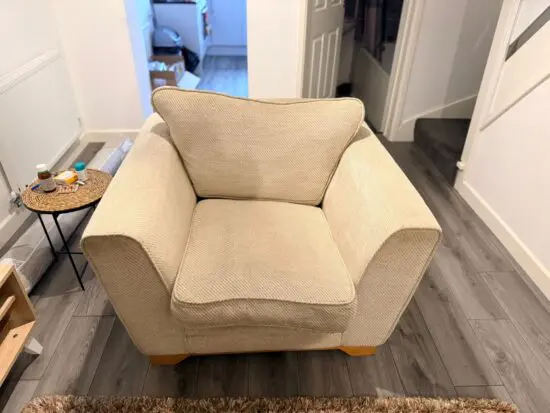 3 seater chair and one seater arm chair