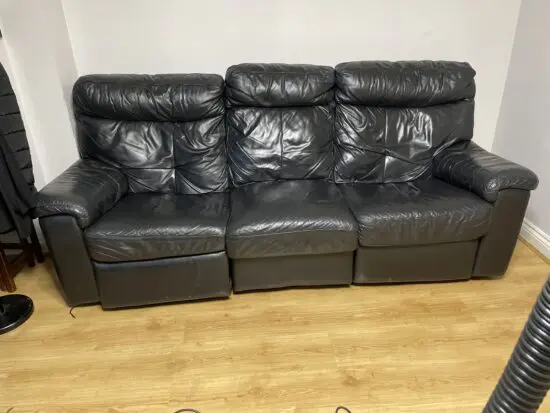 Black leather Recliner 3 seater set of 2sofas from DFS