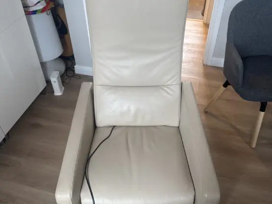 Beige Jori Armchair (Modell: Cammeo) Electric