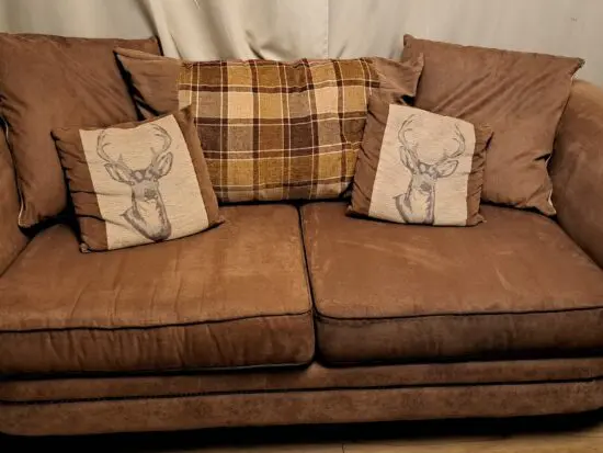 Sofa and cuddle chair