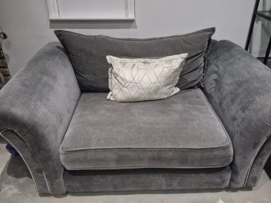 4 seater and 2 seater Sofa set