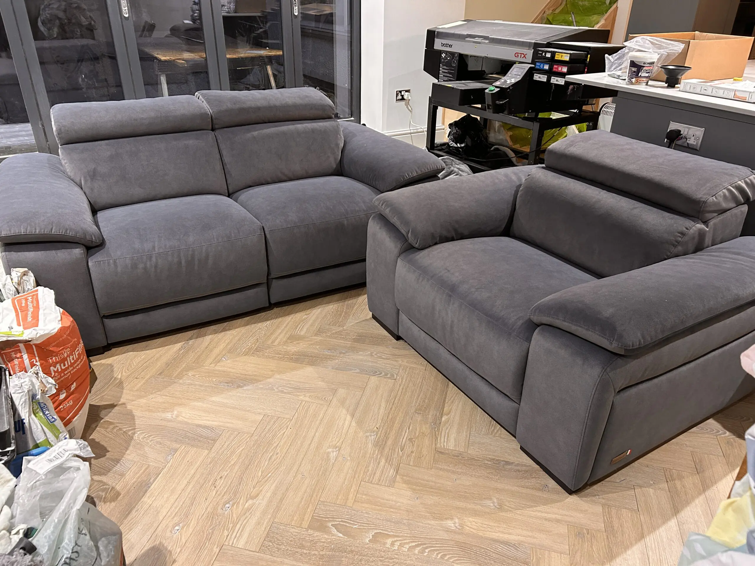 BRAND NEW DISPLAY SCS Riolo Power Recliner Sofa and Chair, Italian made