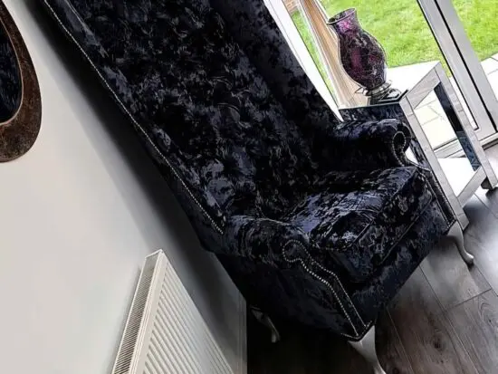 6 foot wing back chair