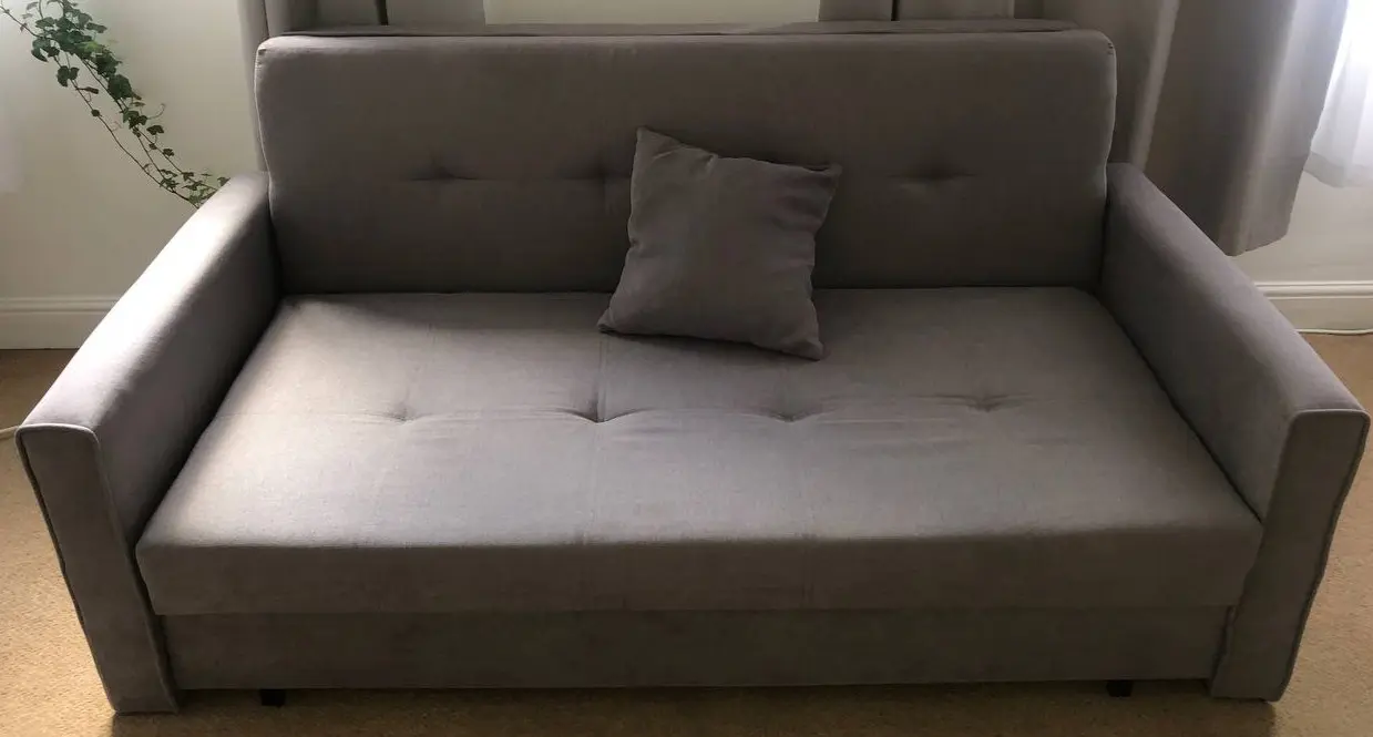 2 Seater Sofabed with under-seat storage (93D x 153L x 75H cm), sleeping area: 194x132 cm