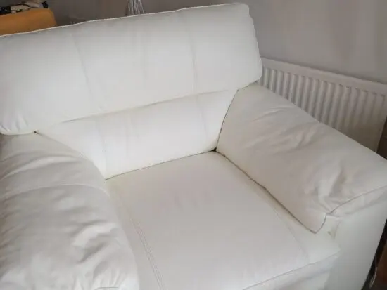 WHITE ARMCHAIR IN REAL LEATHER