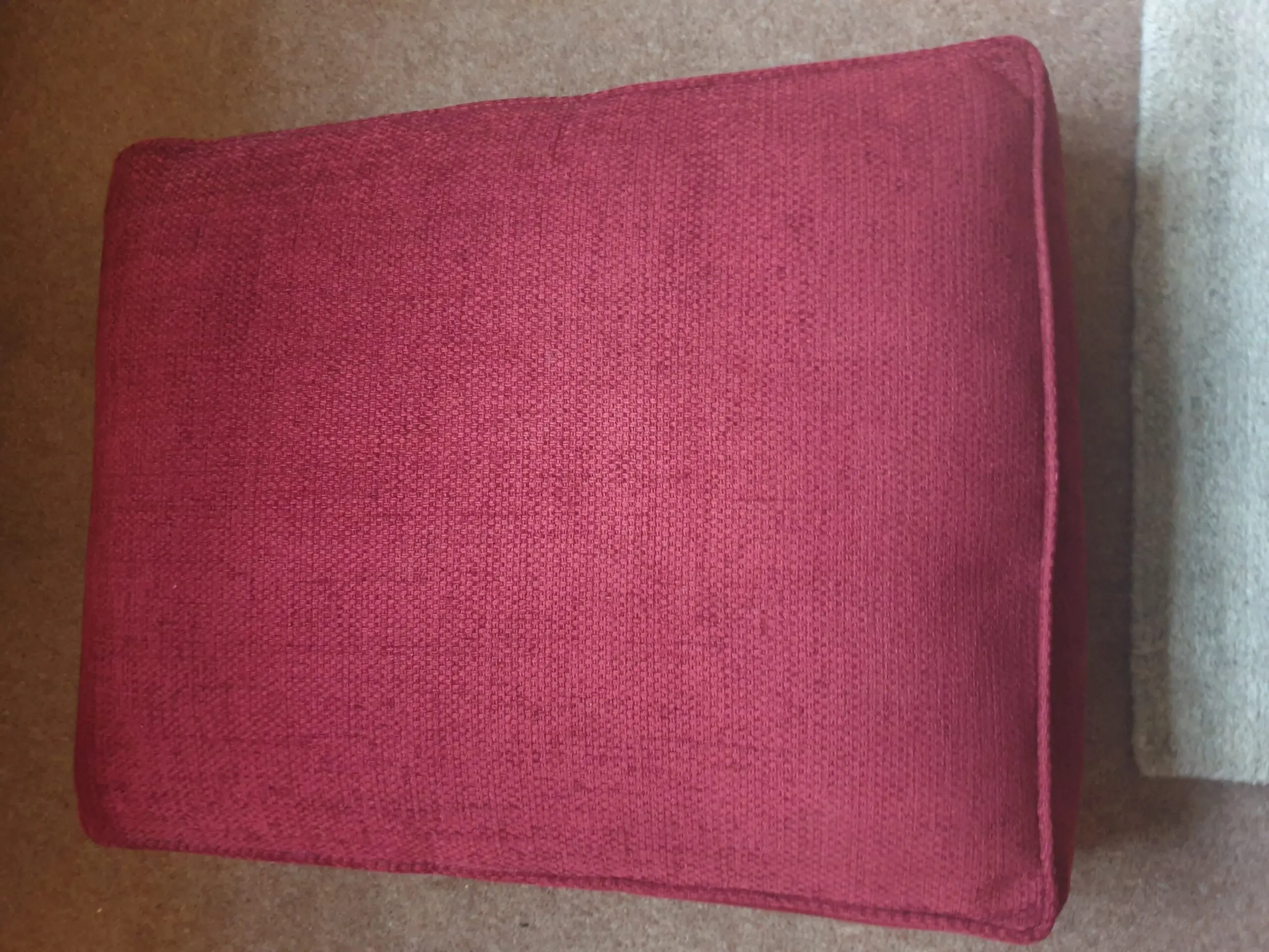 Beautiful bespoke Laura Ashley Red 3 Piece Sofa Set