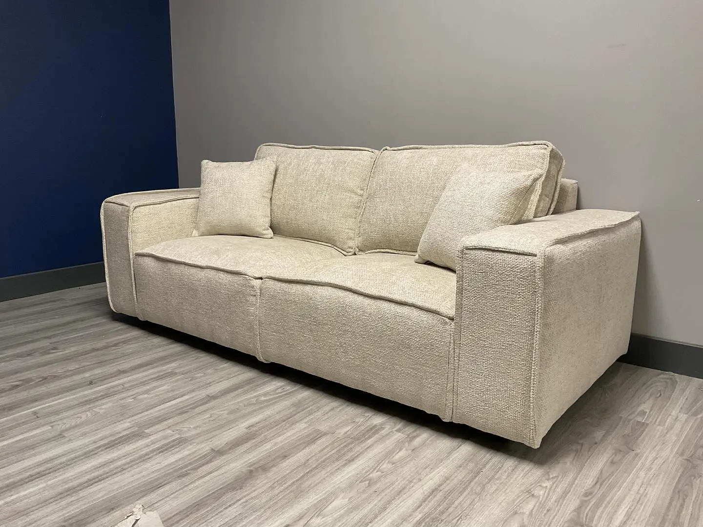 Bentley Full Back 3+2 Sofa Set (Cream)