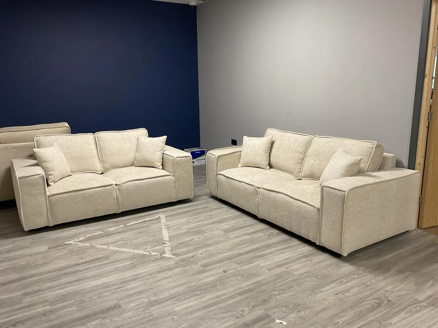 Bentley Full Back 3+2 Sofa Set (Cream)