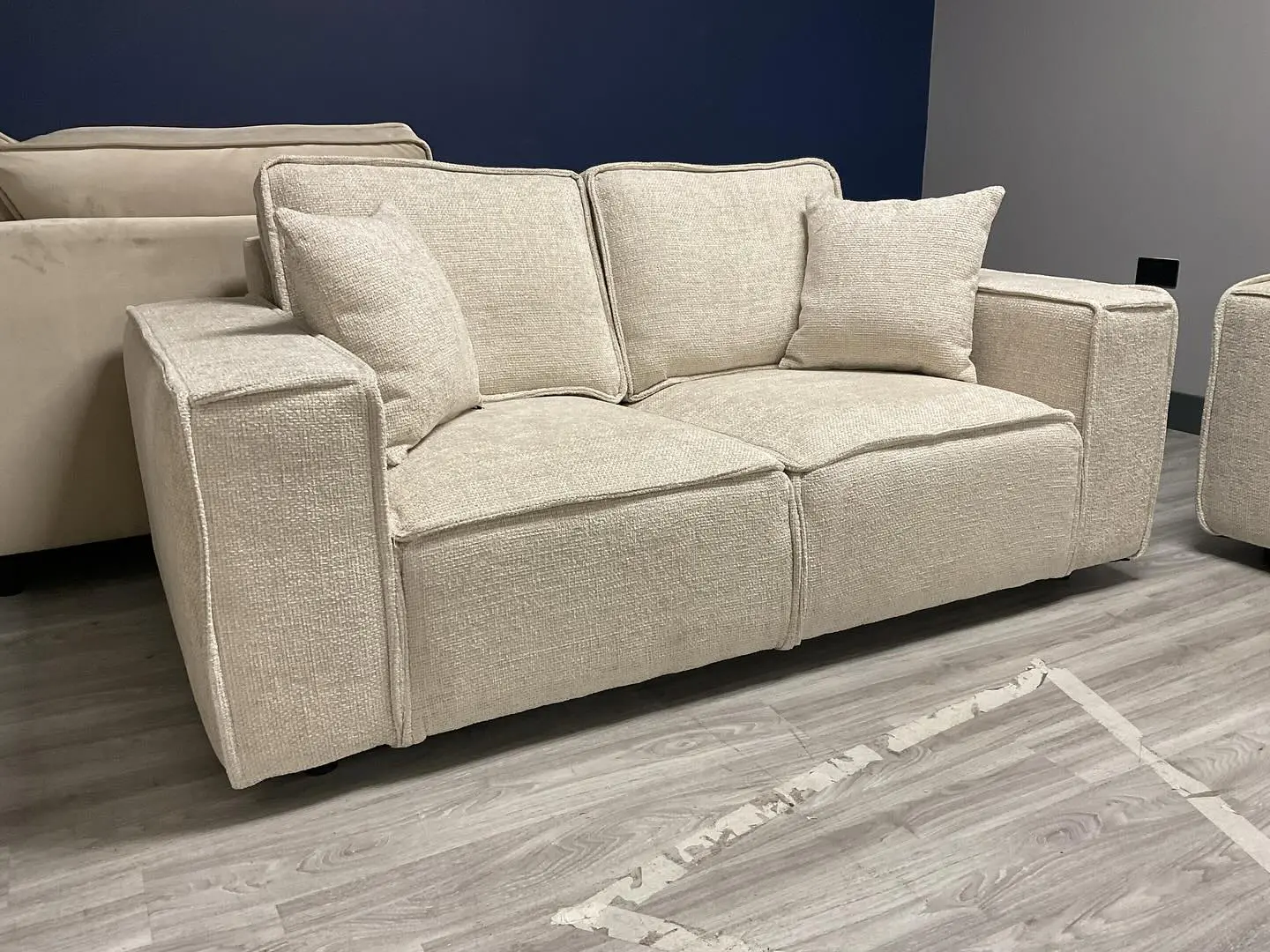 Bentley Full Back 3+2 Sofa Set (Cream)