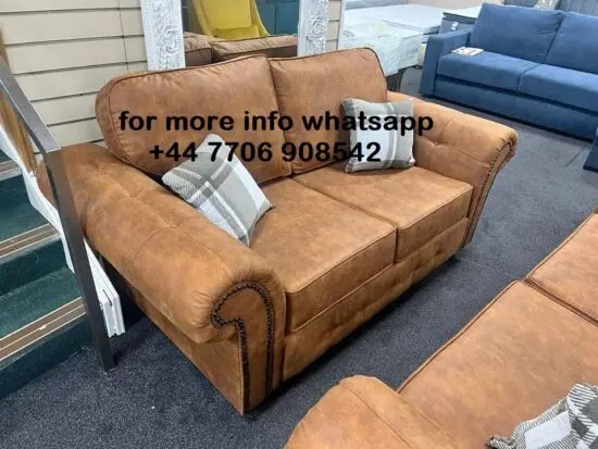DFS 3x Seater Leather & 2x Seater Leather Oakland sofa set