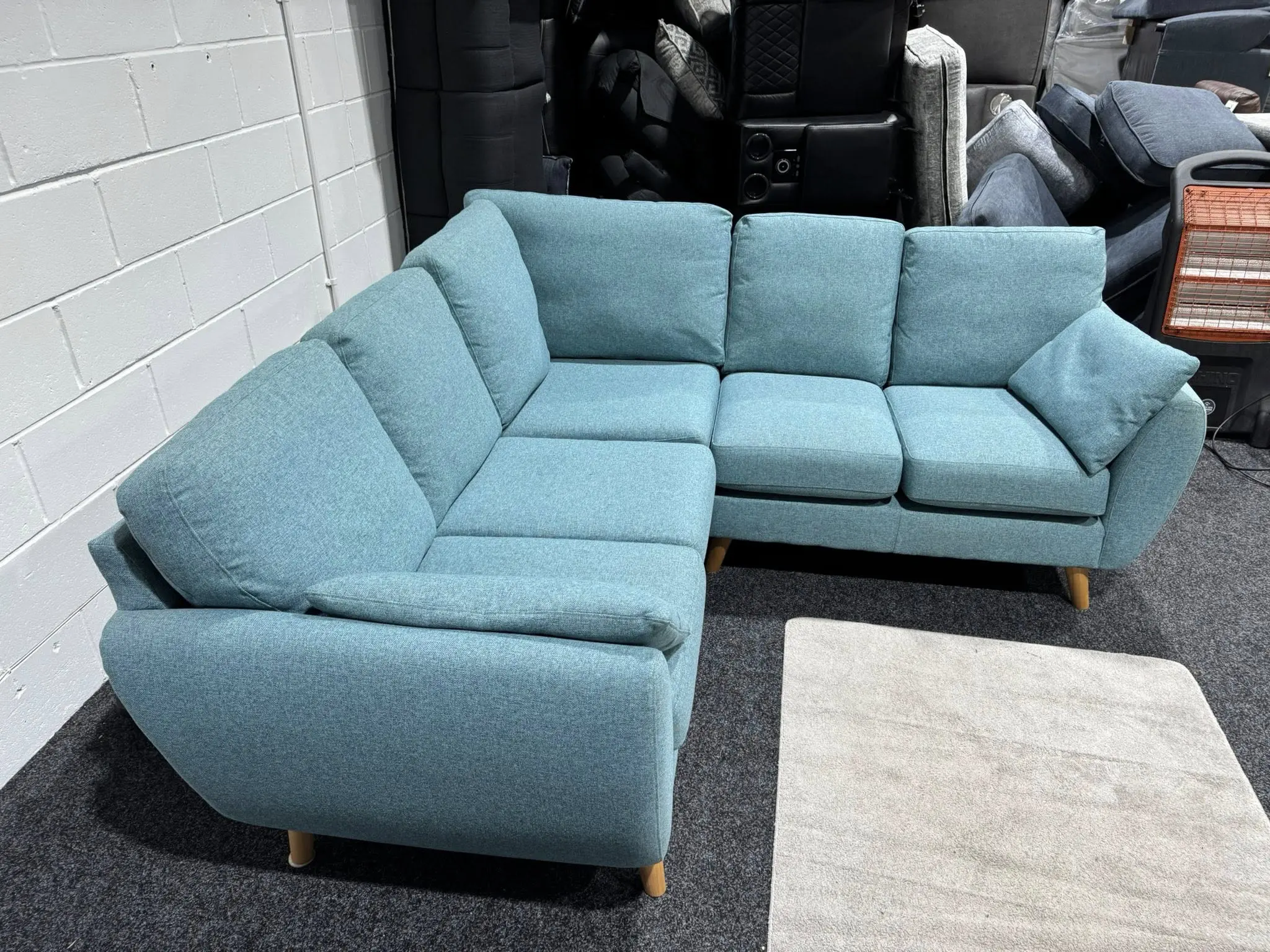 Luxury Dfs Zinc Corner High Back Sofa For Sale ~ Oder Now COD