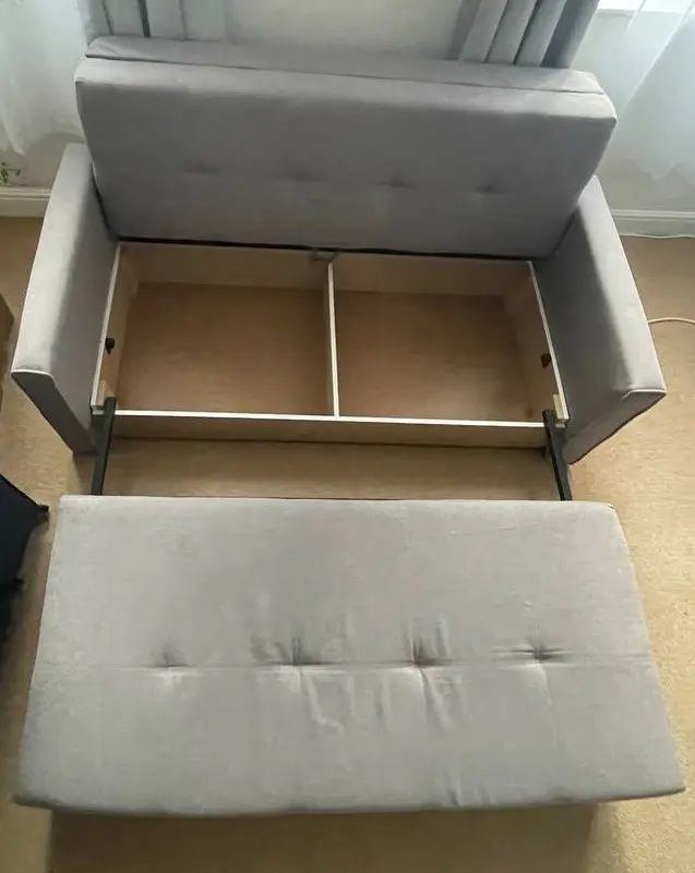 2 Seater Sofabed with under-seat storage (93D x 153L x 75H cm), sleeping area: 194x132 cm