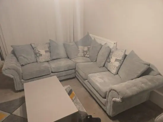 5 Seater Grey corner sofa